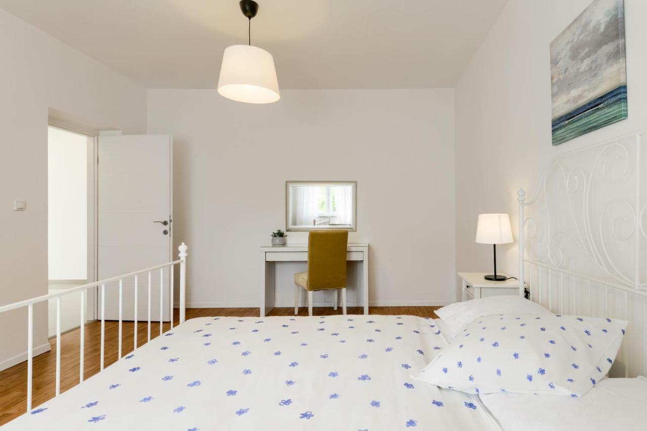 Lrs Apartment In The Center Of Zadar Buitenkant foto